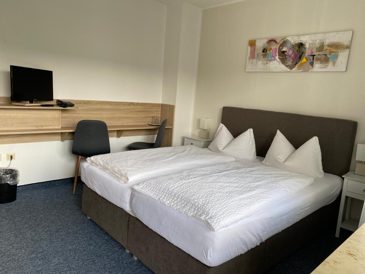 Sevda'S Hotel Garni Weinforth 维林根 外观 照片
