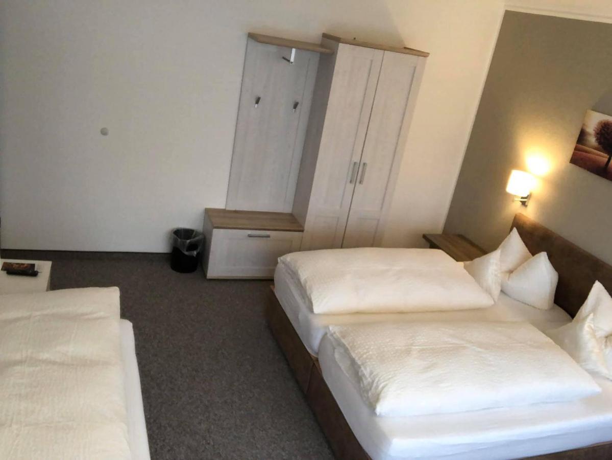Sevda'S Hotel Garni Weinforth 维林根 外观 照片