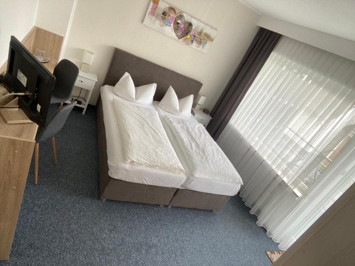 Sevda'S Hotel Garni Weinforth 维林根 外观 照片