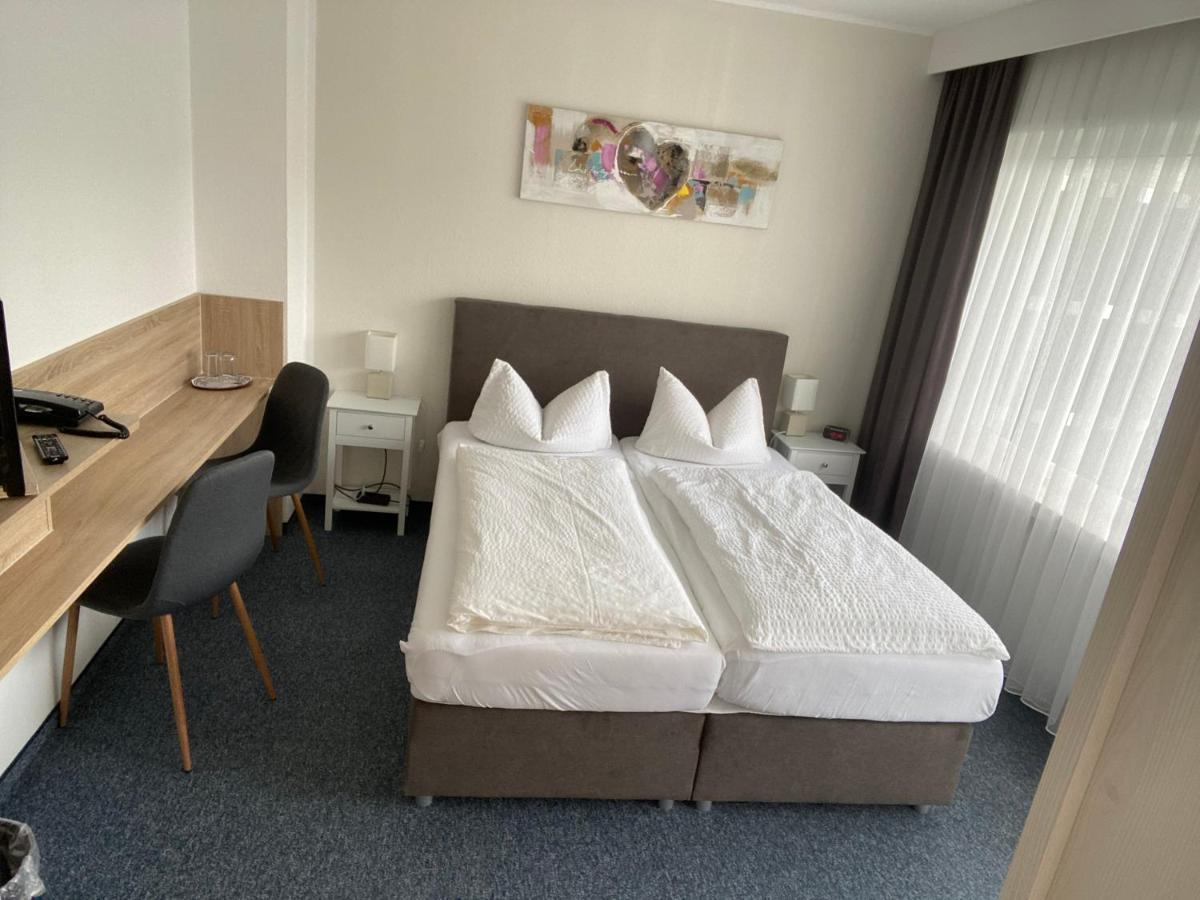 Sevda'S Hotel Garni Weinforth 维林根 外观 照片