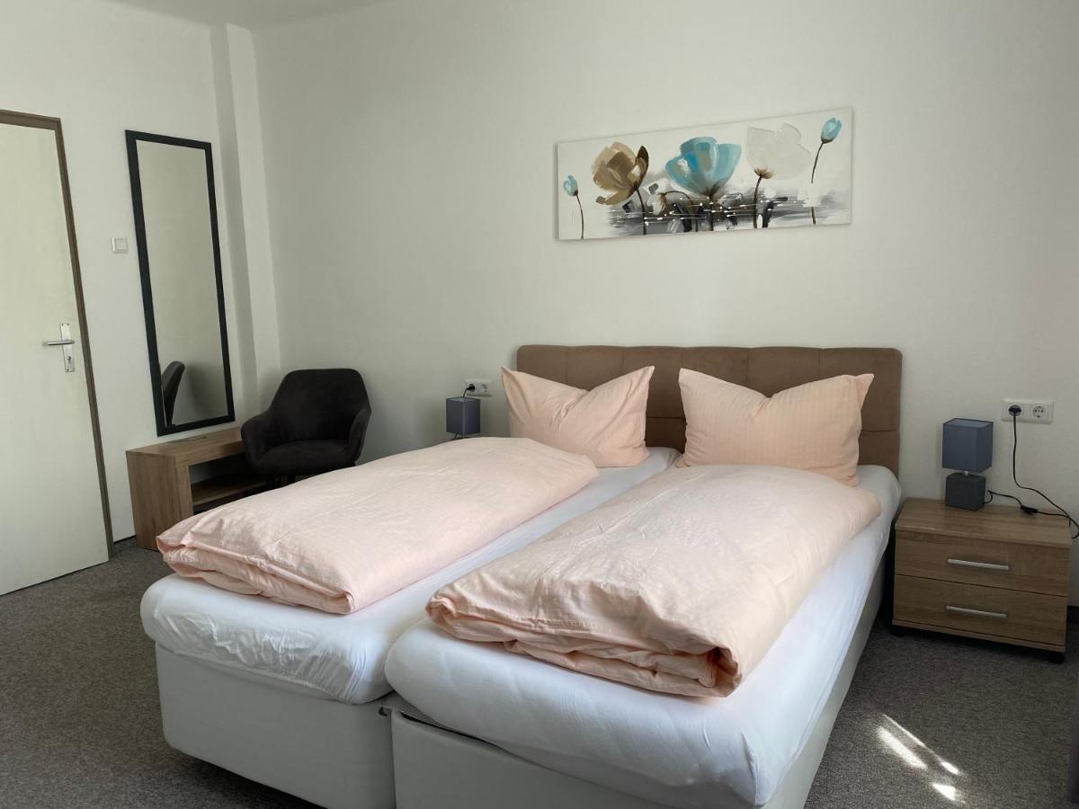 Sevda'S Hotel Garni Weinforth 维林根 外观 照片