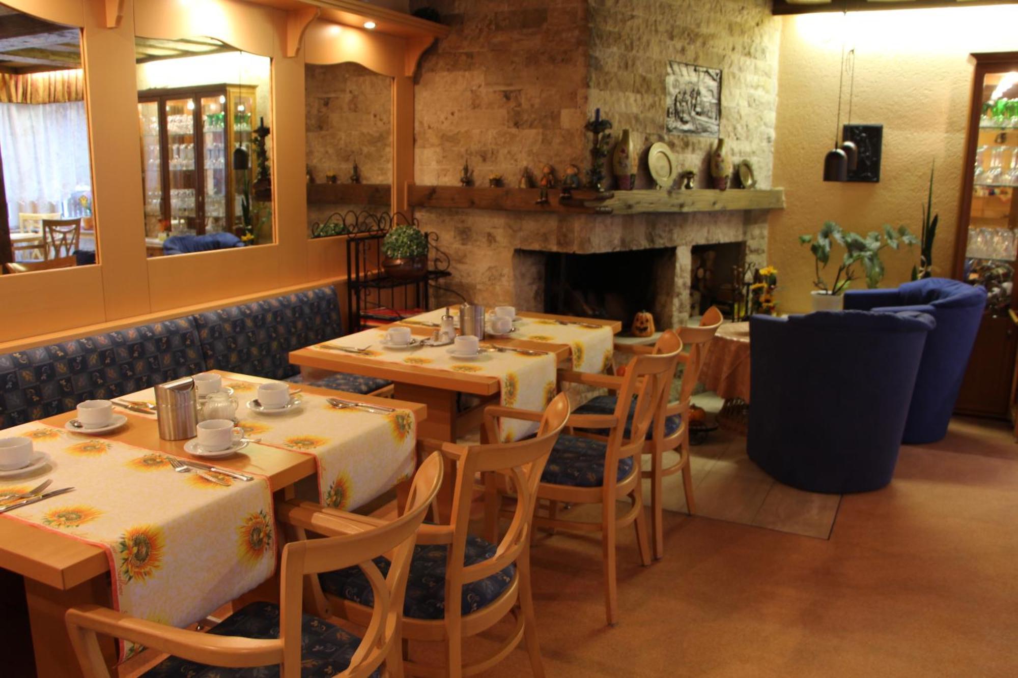Sevda'S Hotel Garni Weinforth 维林根 外观 照片