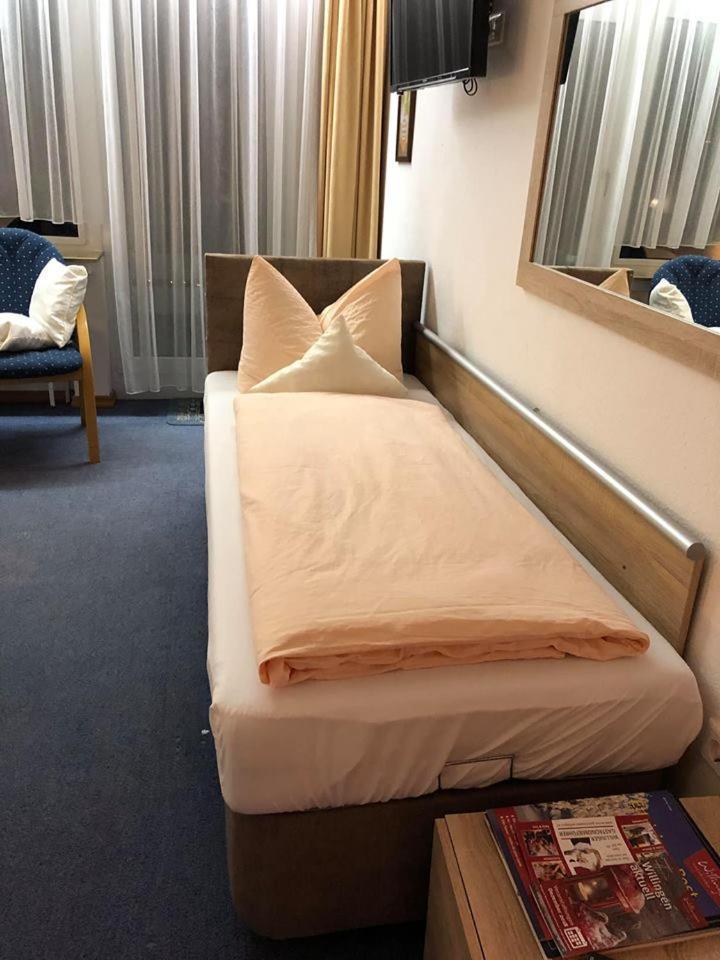 Sevda'S Hotel Garni Weinforth 维林根 外观 照片